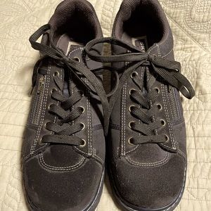 Ladies Sketchers casual shoes 9 1/2